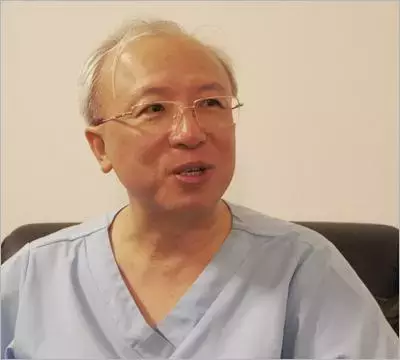 “近视手术毁了我”，他们选择自杀，原来这种手术比想象的危险！