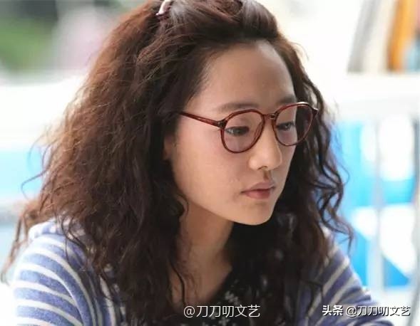 赵今麦扮丑太敷衍？对比杨幂热巴丑女造型，不是越丑演技就越好
