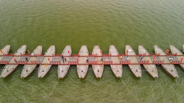中国最早的启闭式桥梁，潮州城市地标建筑，广济桥