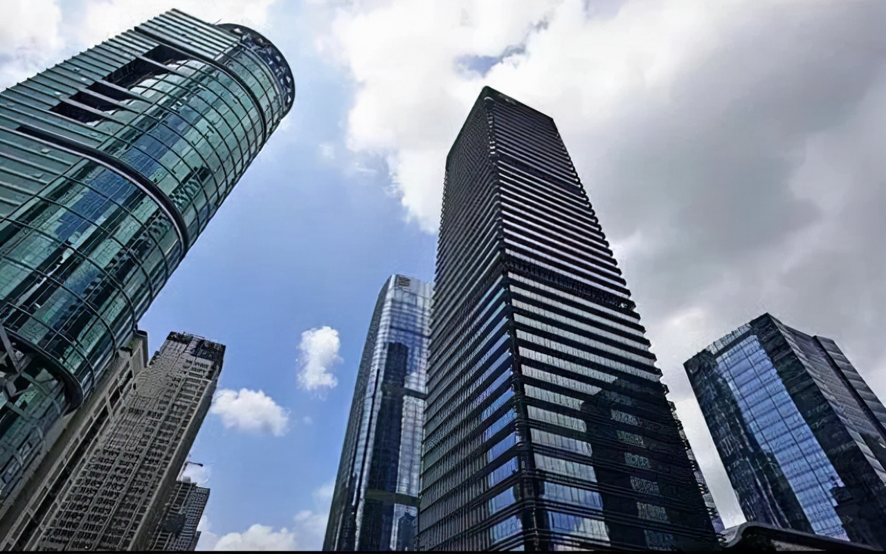 进行房产抵押贷款时银行都有什么标准？抵押贷款哪家银行最好？