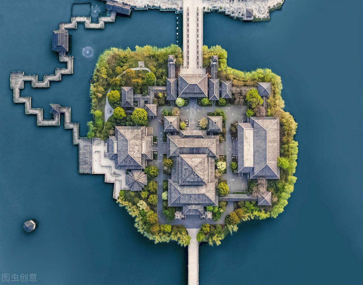 春秋晚期淹城遗址——航拍做出这番举动,崔杼自然是冒了偌大风险的.