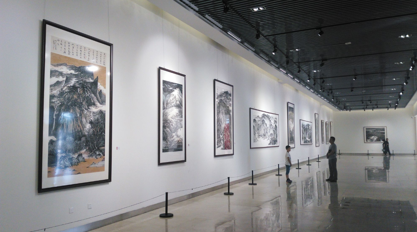 高考500分只能上专科？文理相差100分，学文还有出路吗