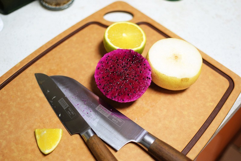 全套烹饪刀具彰显好身手 好身手R1套装