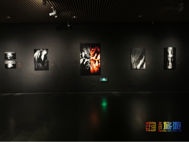 北京画展(邂逅秋日美好，一起来京城这些展览打卡吧)