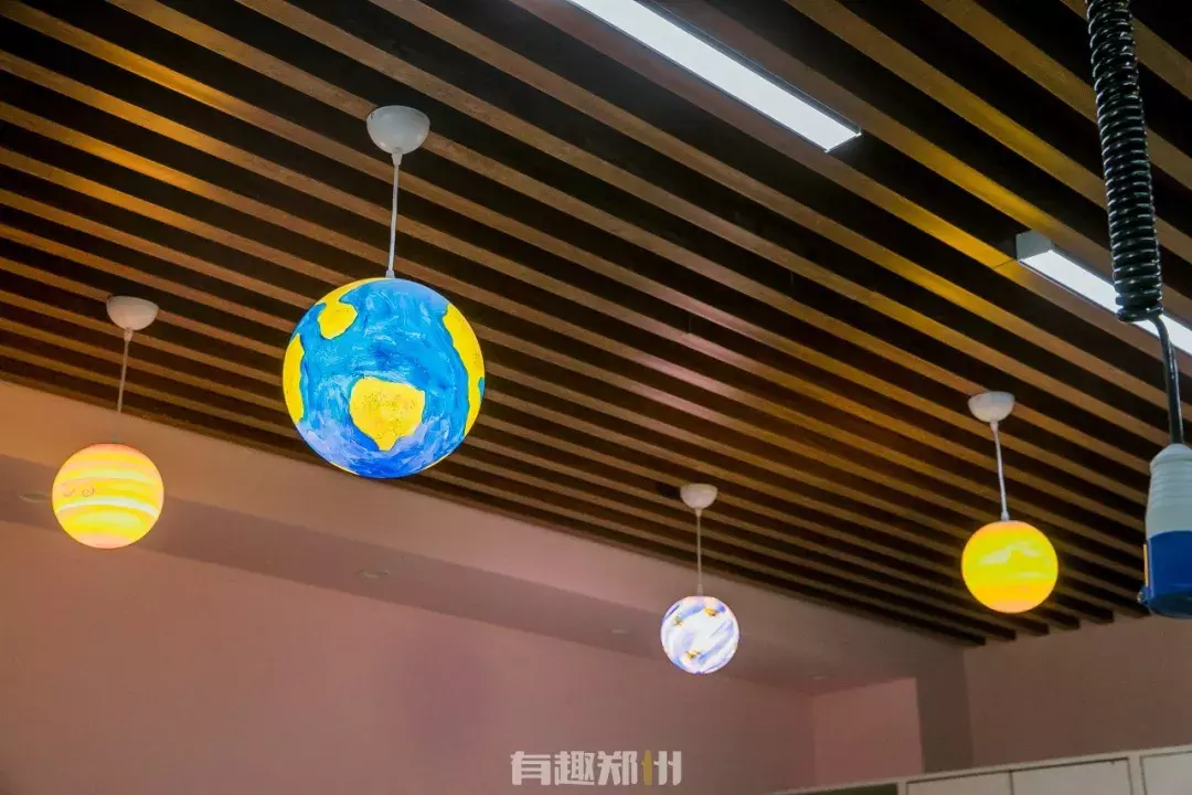 逛了这么多家郑州的面包店，哎呦，这家「烘焙学院」有点不一样噢