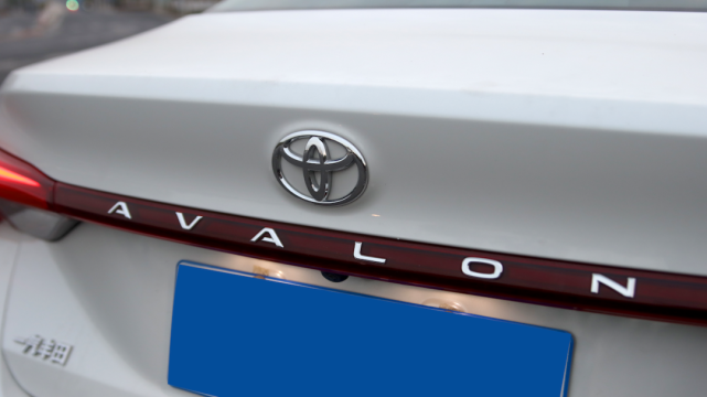 特别策划 | 一汽丰田亚洲龙如何重塑中高级车市场格局？