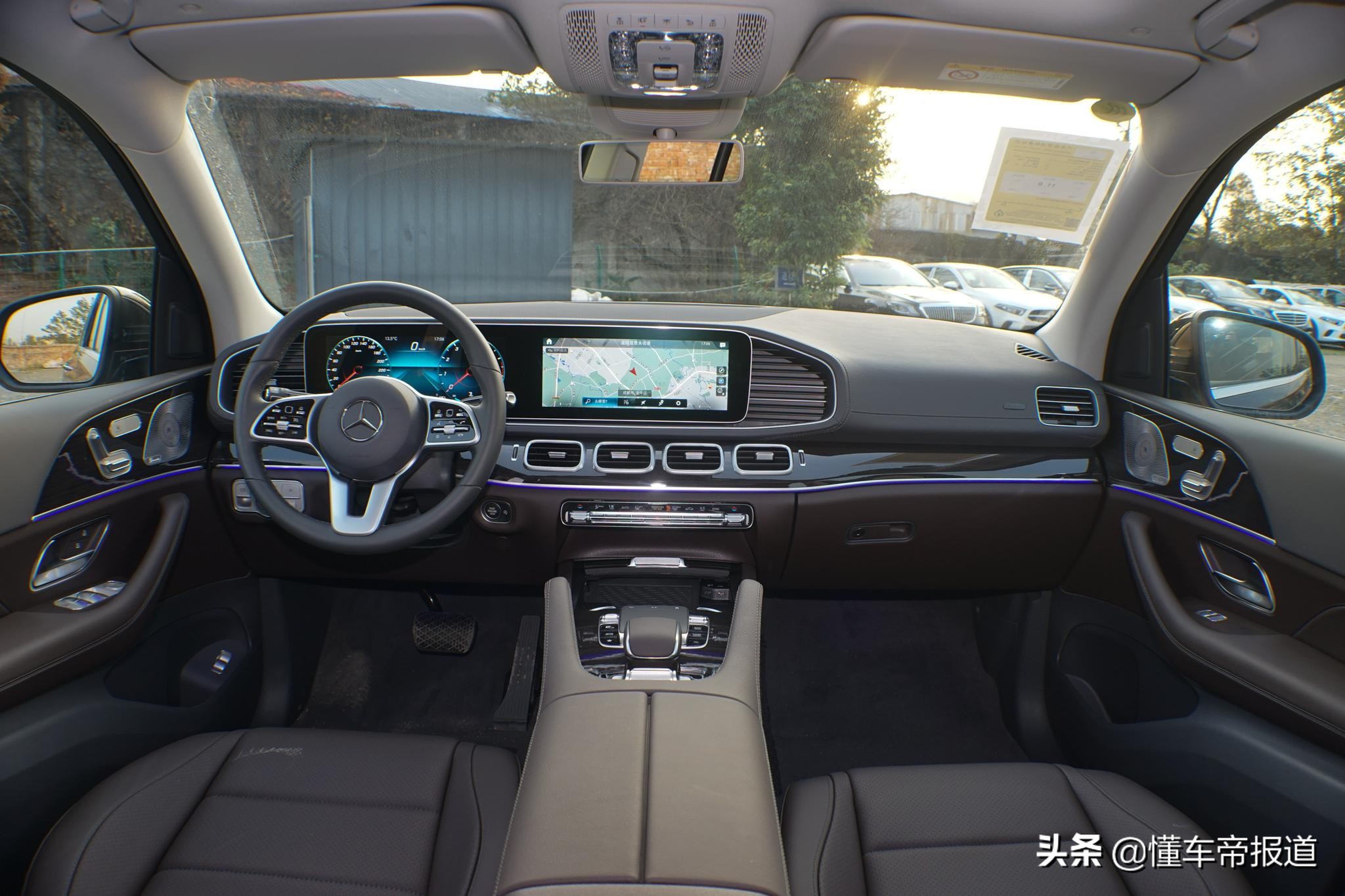 新车 </p><p>　　 售71.48万元起，奔驰新款GLE 350上市