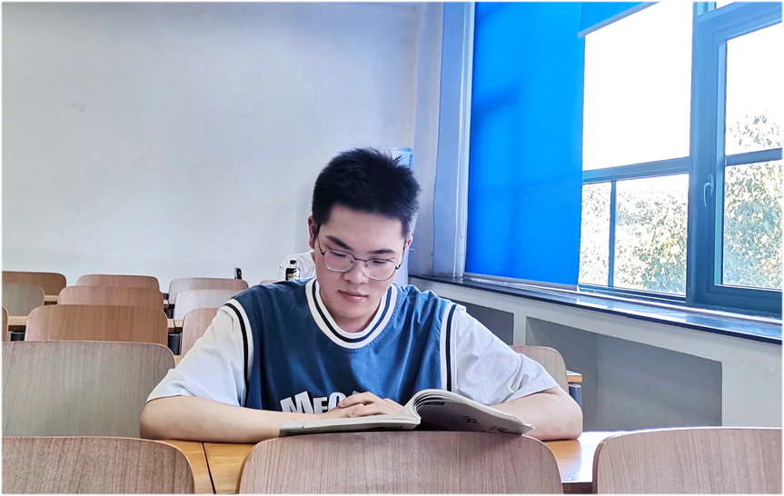 那些高考学霸后来怎么样了？拿名校offer、获华为青睐，依旧是大神！