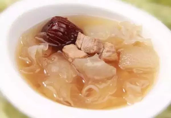 28款月子汤做法大全:好喝又营养,滋润坐月子,全家都爱喝