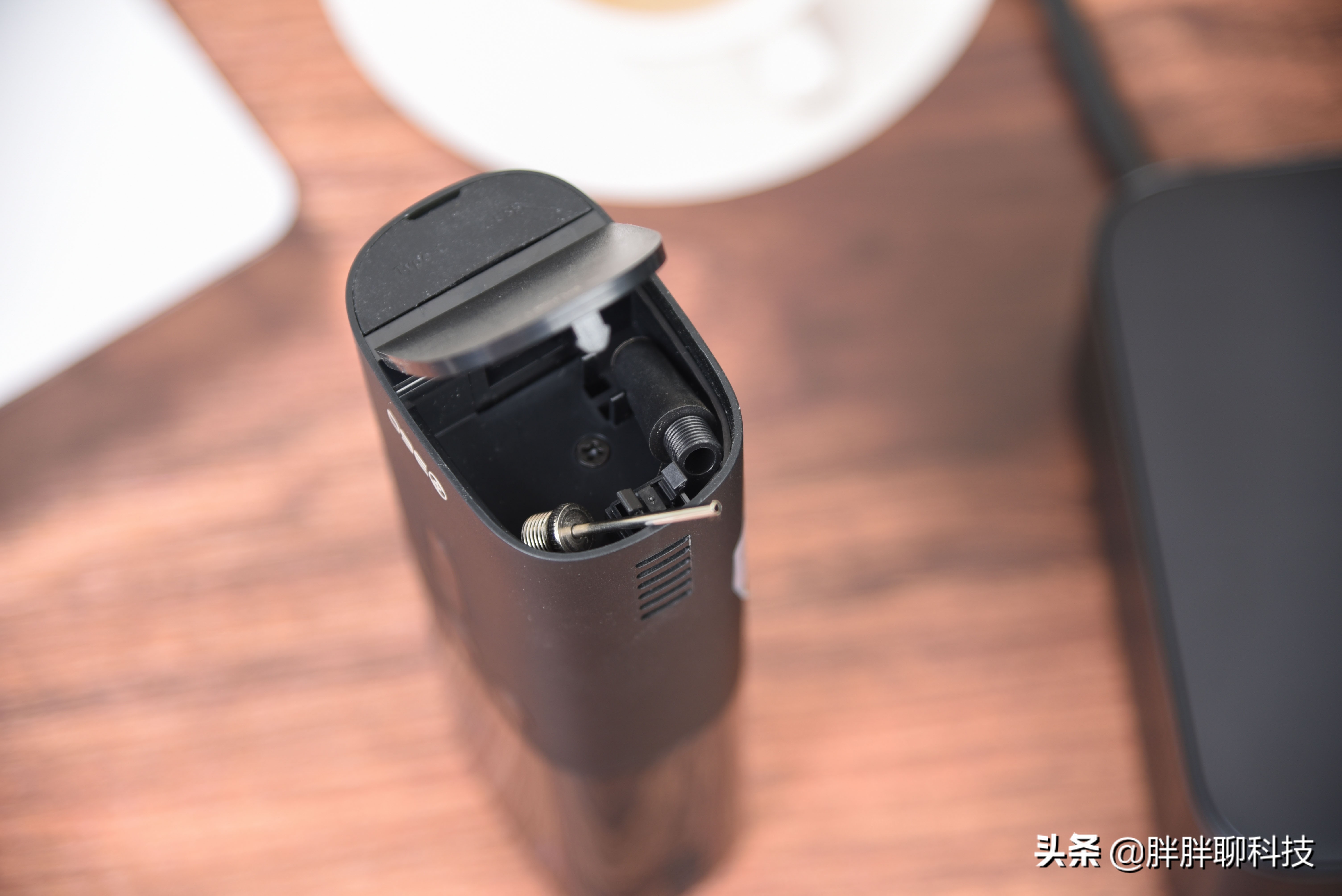 谁的气量更足？360 Q3与70迈青春版车载充气泵对比评测