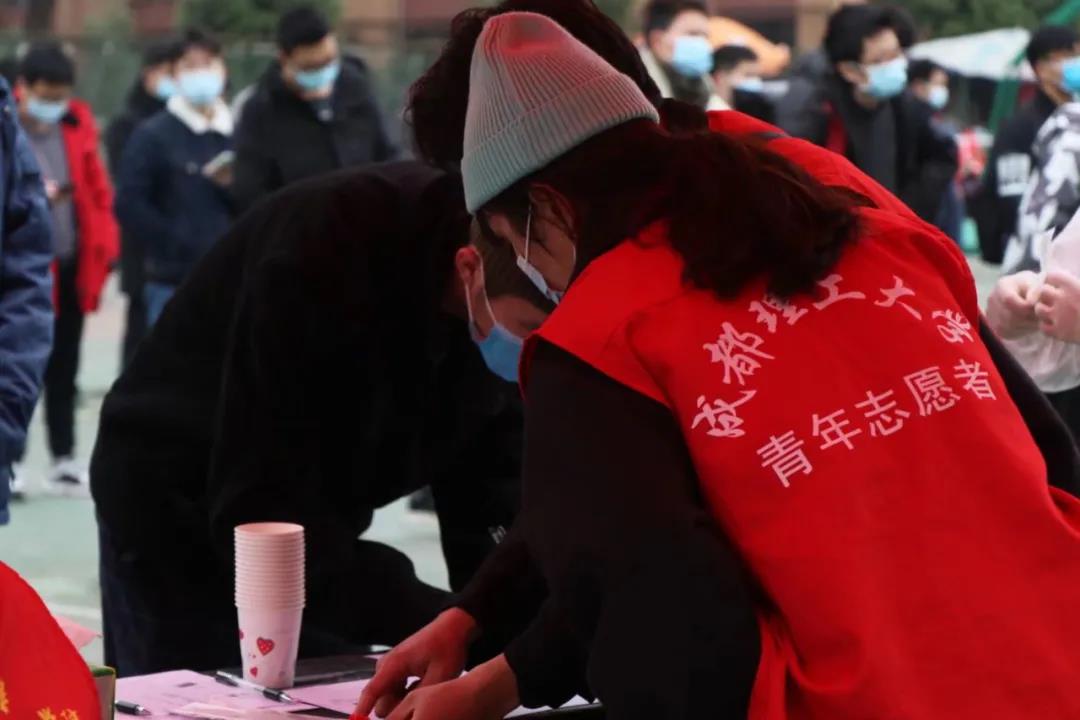 新华社关注！疫情发生后，成都理工大学是