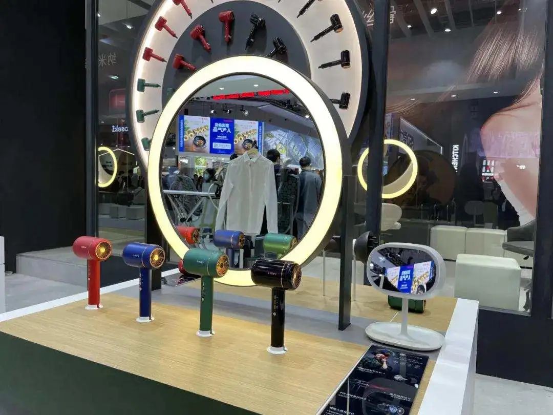 AWE探展大国品牌——与众不同的莱克