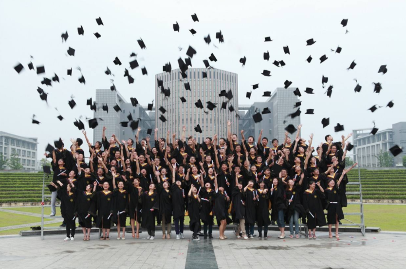 明星喜欢去的“伯克利大学”，含金量究竟有多高，和你想象的不同