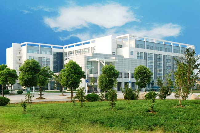 江苏盐城申办“盐城大学”！两校合并筹建如何？都是“一本”院校