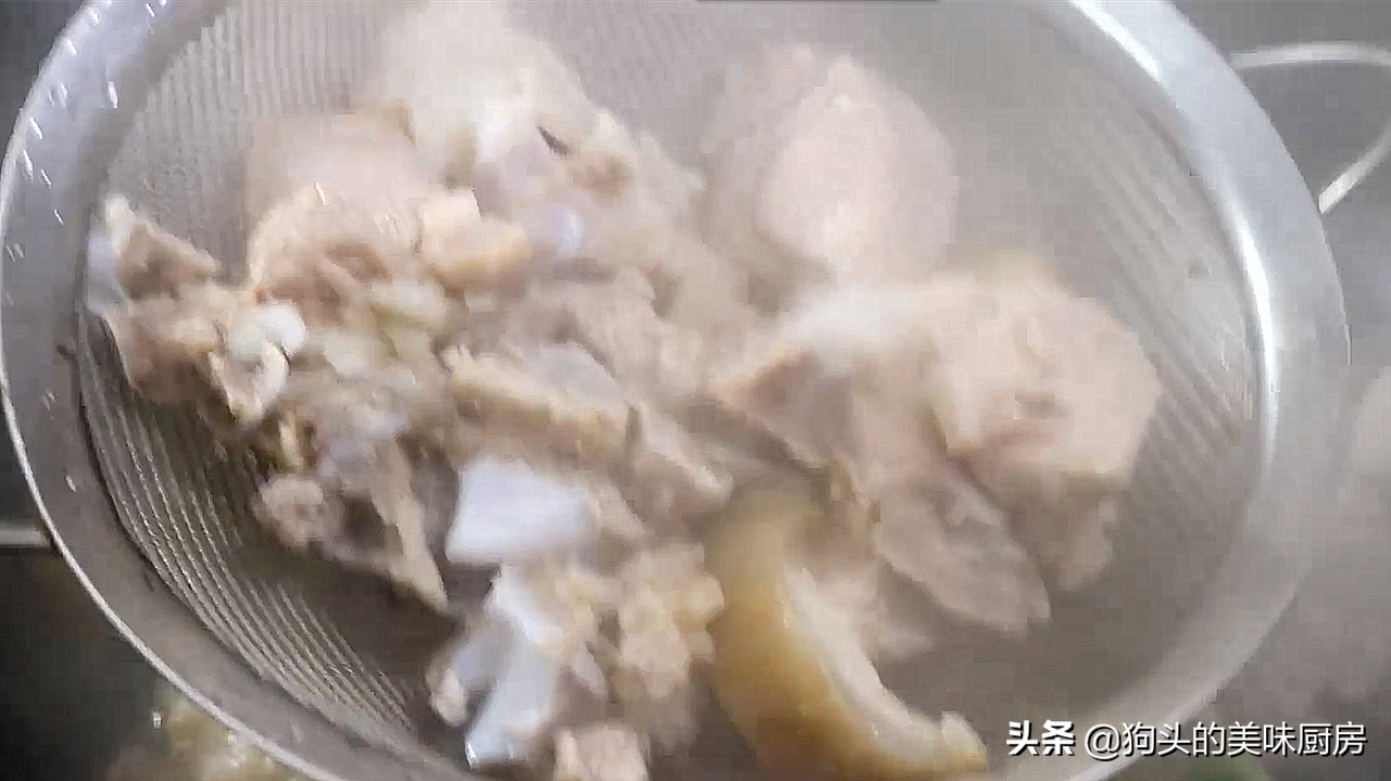 猪蹄想要好吃，不要乱加大料了，手把手教你做，吃一次忘不了