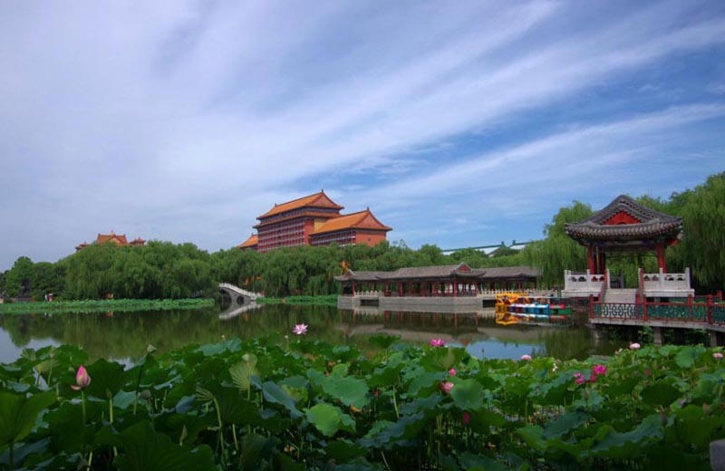 一个小县城居然建了个“天下第一城”，再现了明清时期的老北京城