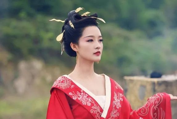 淘宝模特爆红成一线小花，她凭什么？