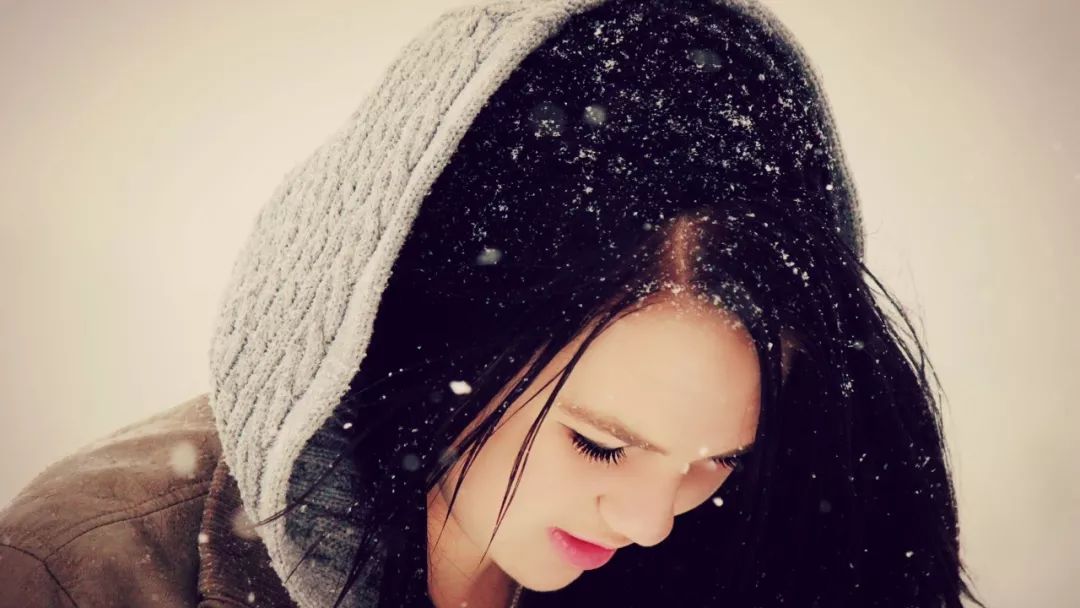 生活中太多无奈的句子 写给心累崩溃的自己图片
