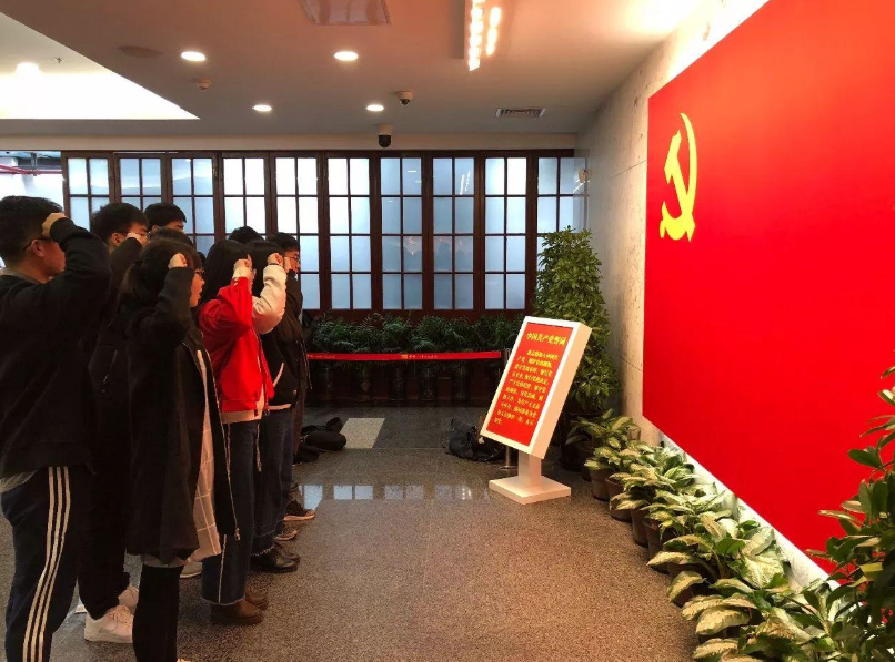 大学入党谁有决策权，一系列流程便能知晓，2021考生需了解