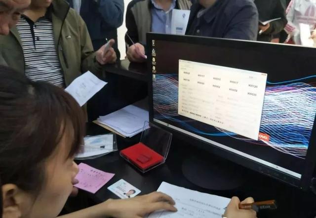 外地买车本地上牌,外地买车本地上牌可以吗?什么流程