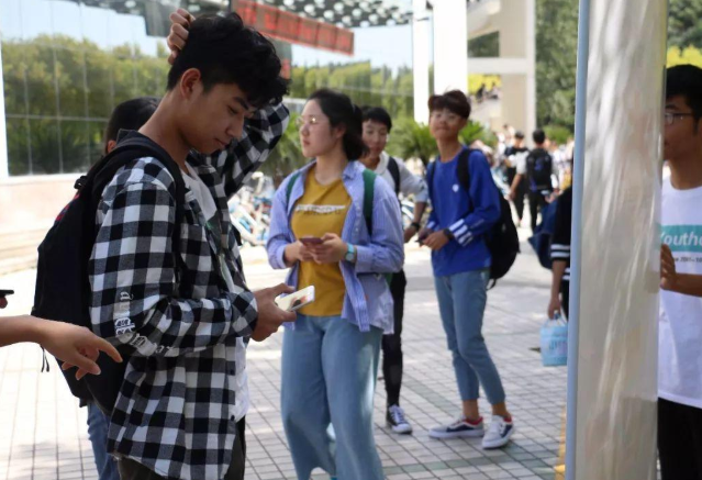 400分就能上的军校，毕业包分配，各大部队抢着要