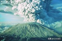发生火山爆发的原因