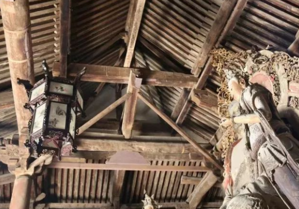 中国古建筑成语——“偷梁换柱”