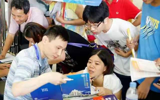 2021年内蒙古提前批录取，复旦628分，北师大615分