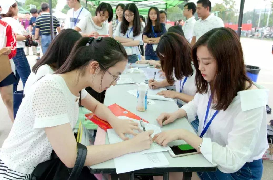 高校不会通知你的“复审”，常常被学生忽视，不合格可能会被退学