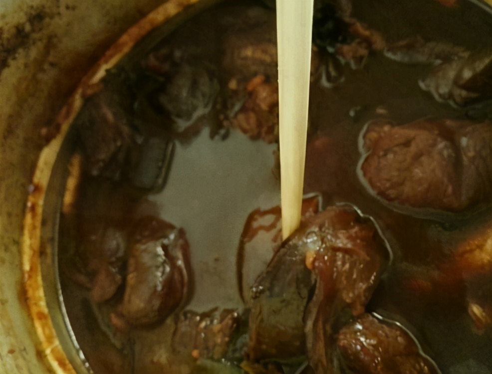 牛肉的储量做法，酱牛肉可以提前做好保存，想吃切片加热就能吃