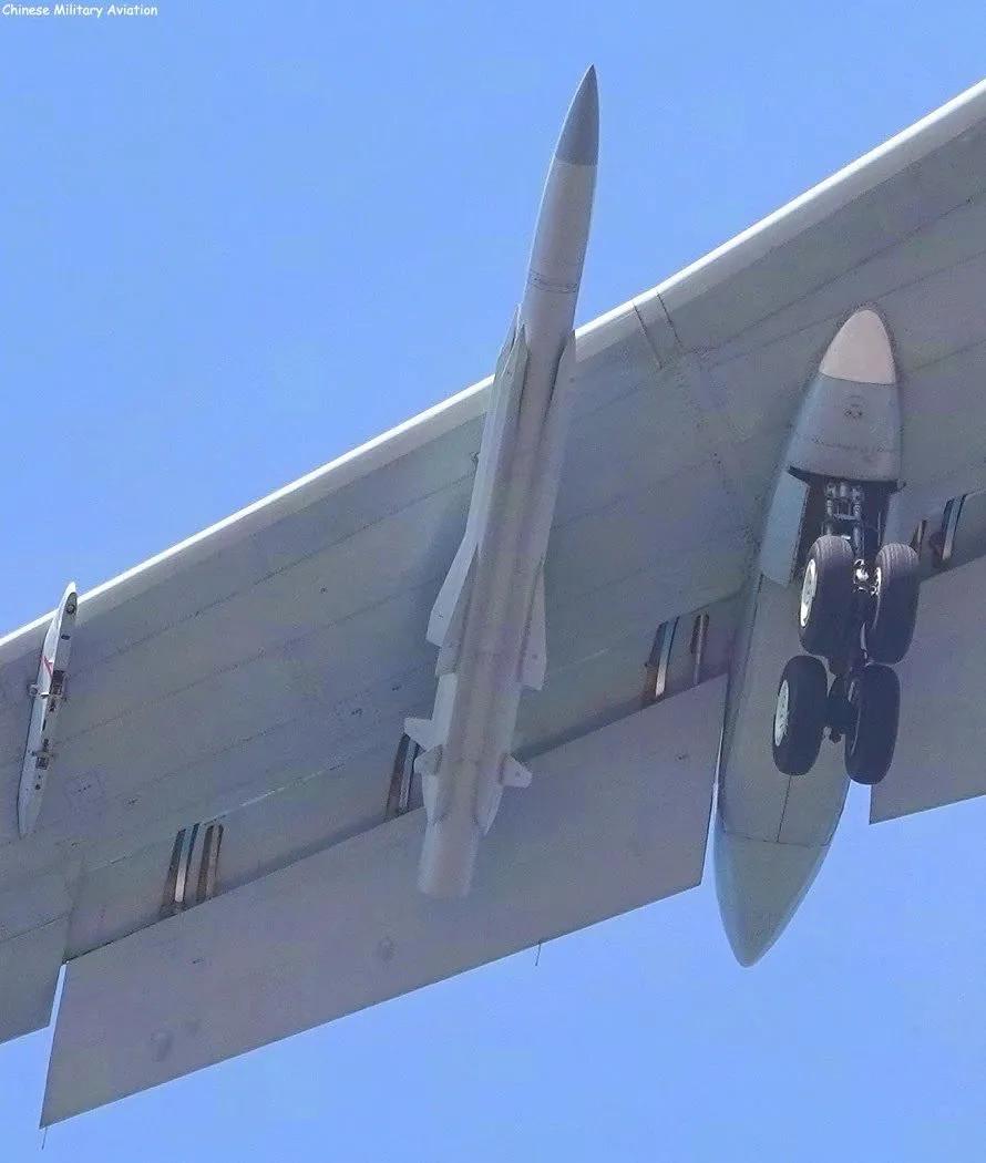 中国反舰利器yj-12导弹在世界上是什么水平?