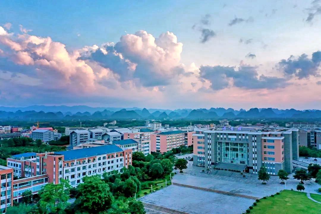 招生代码10596，桂林理工大学邀你圆梦山水中