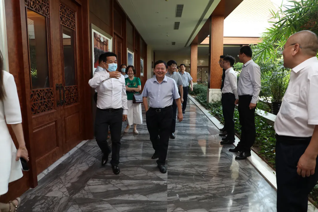 图片新闻：江西财经大学与中企思智库签约仪式