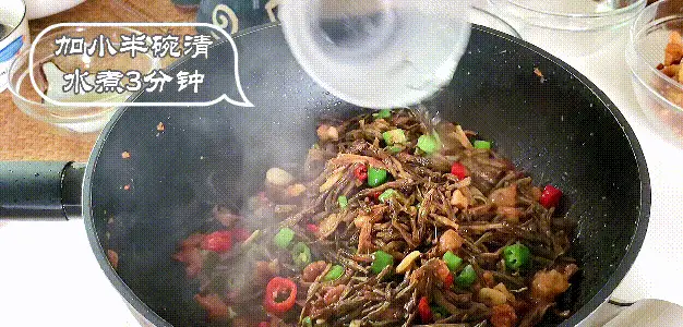 猪油渣的3种做法，酥脆可口，开胃下饭，是小时候的味道