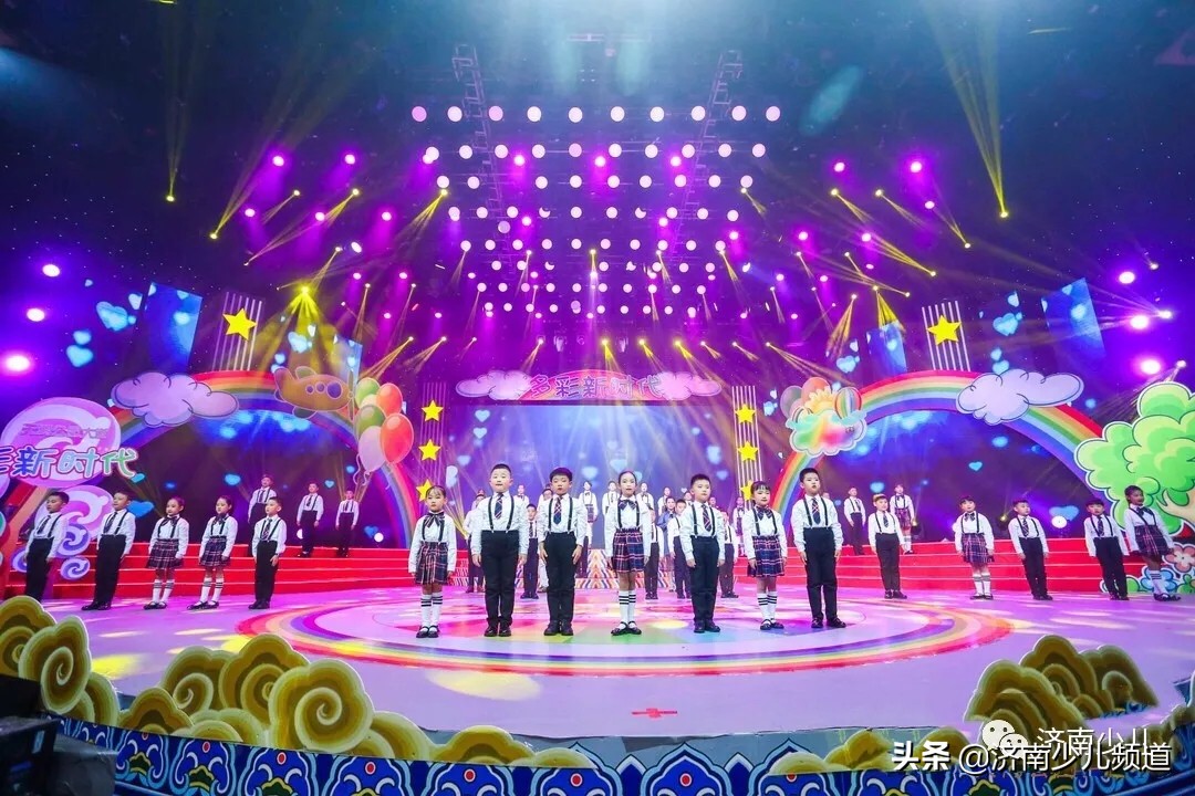 济南广电青少年口才播音班——暑期实践课堂