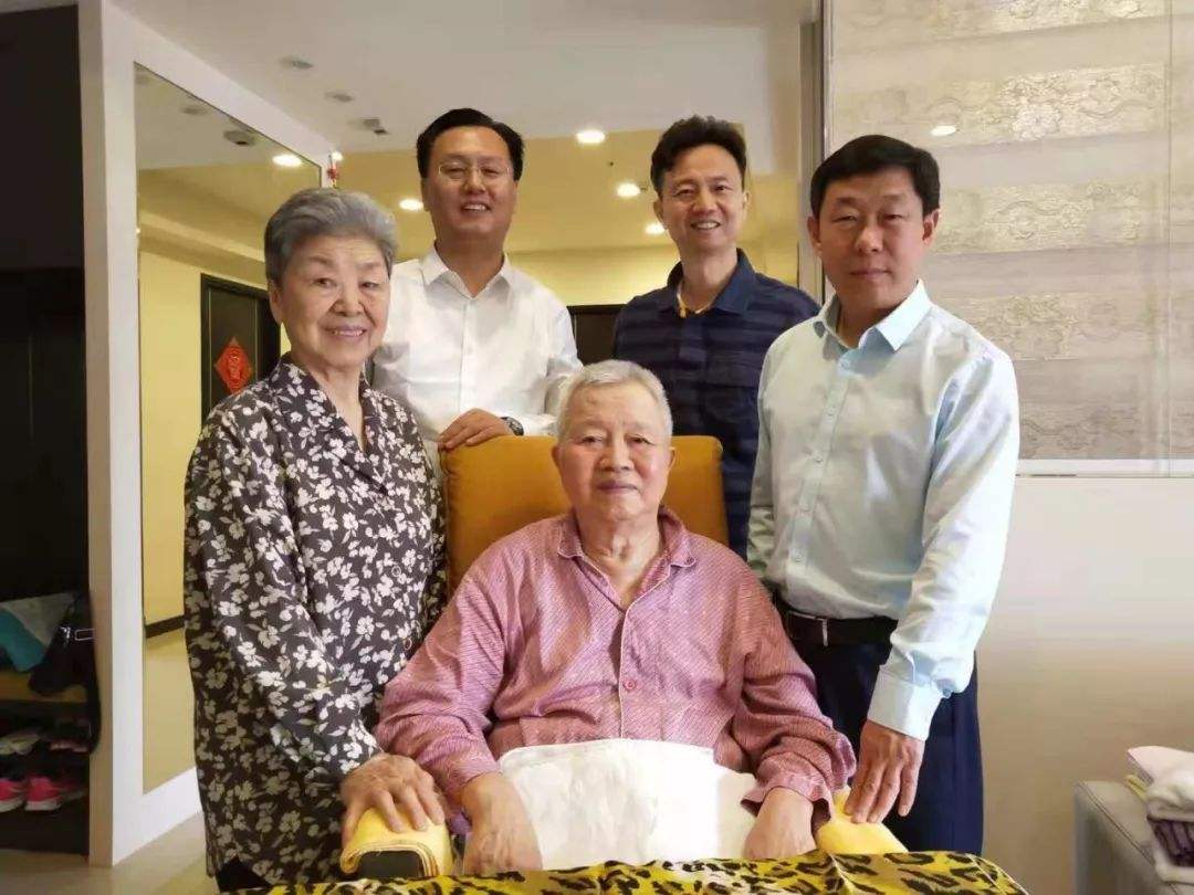 曾仕强,从"国学大师"到"中国管理学之父",高人还是忽悠?