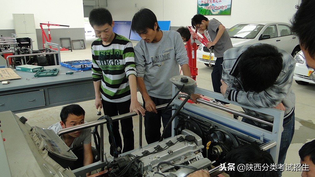 魅丽校园行之-商洛职业技术学院