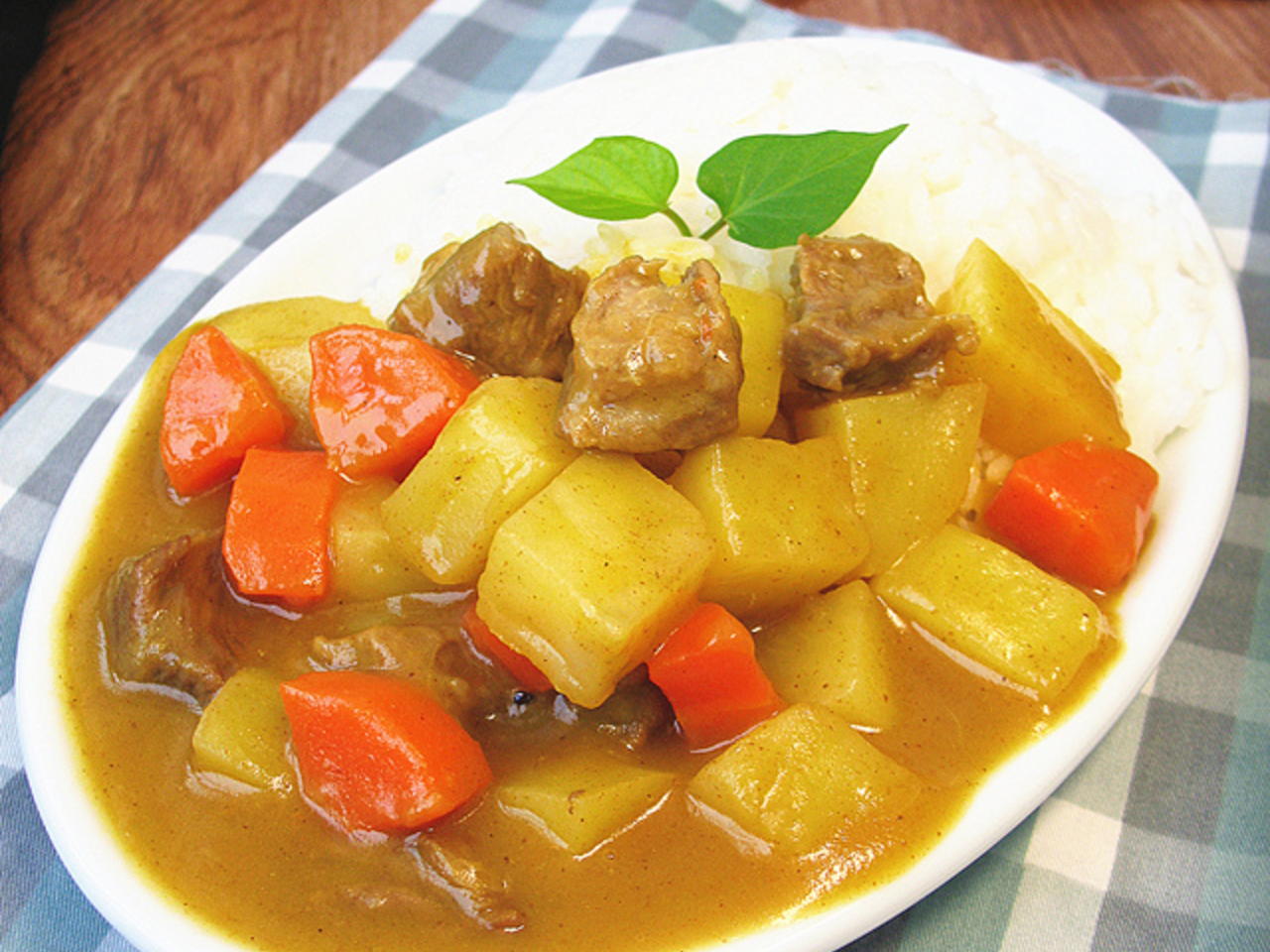 咖喱到底是什么东西-咖喱给给什么意思 - 114知识网