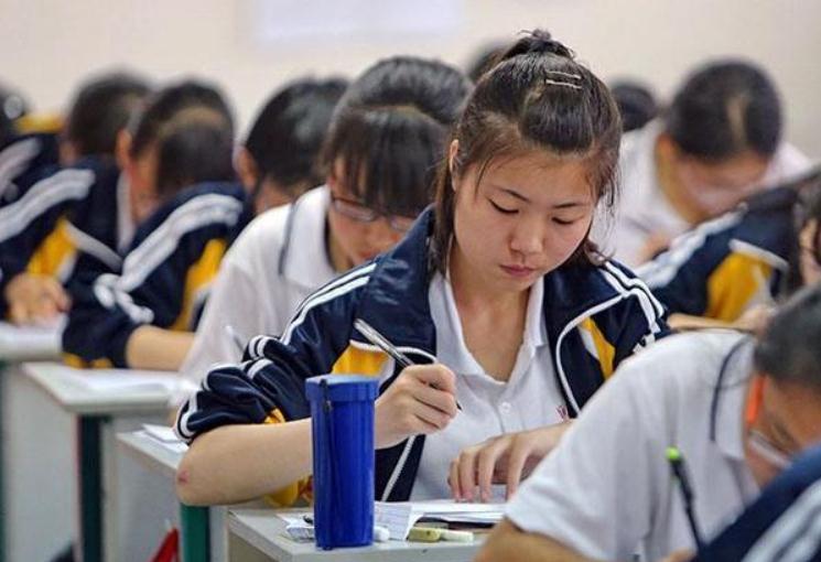 “新高考”正式普及，部分科目地位上升，考生不重视很难考985