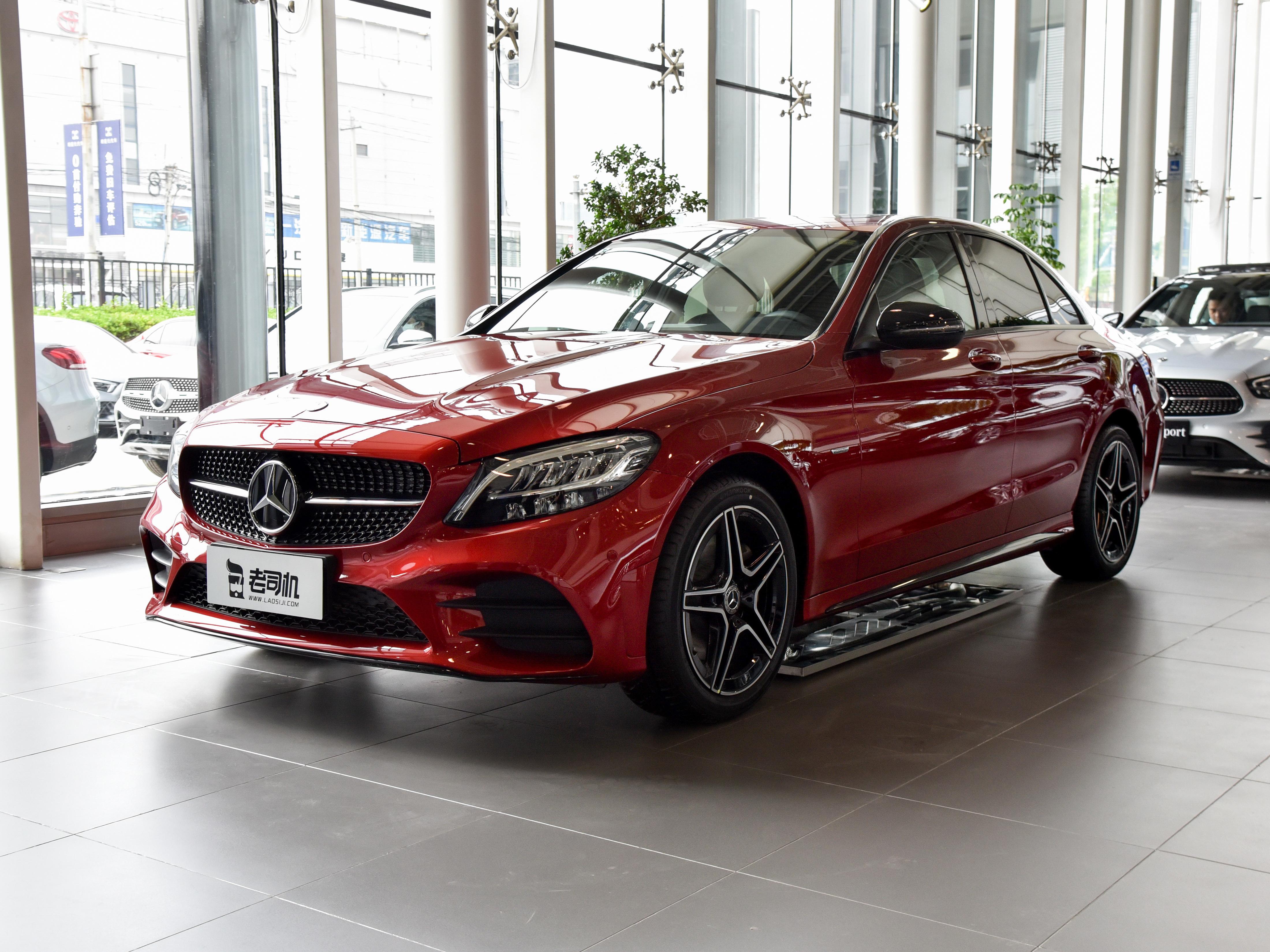 奔驰c280报价(上海车展新款亮相) - 四帝国车市