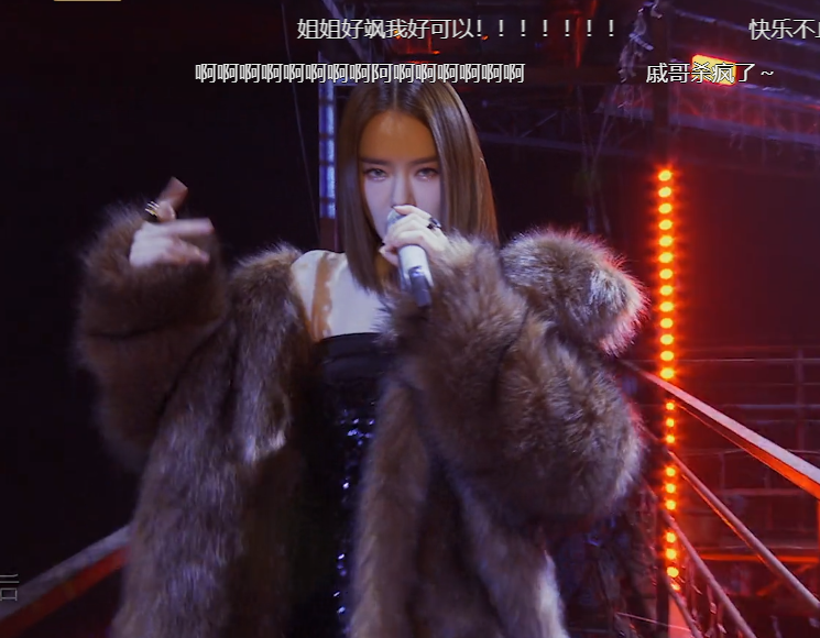 8位当红“妆感美人”，每一位都离不开化妆品，素颜与路人无差