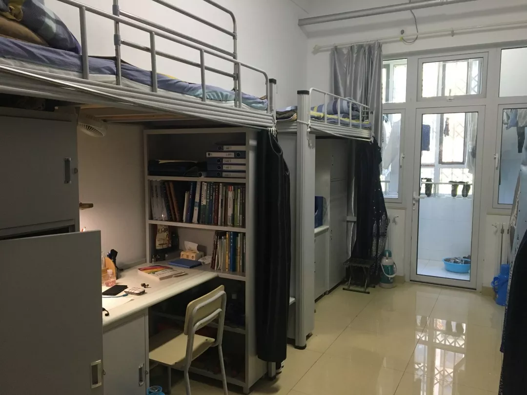 山东“超大”高校：占地8000余亩，坐拥8大校区、30个食堂，京沪高铁直通！