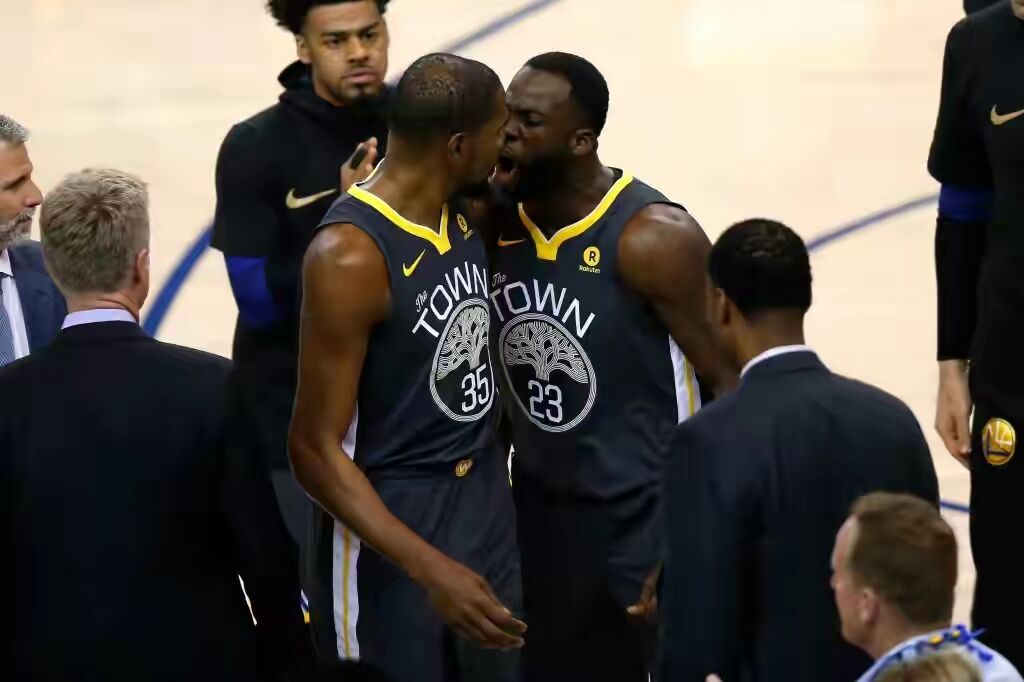 nba现役硬汉有哪些(防守悍将！NBA现役五大防守硬汉，第一位曾千里走单骑硬刚湖人)