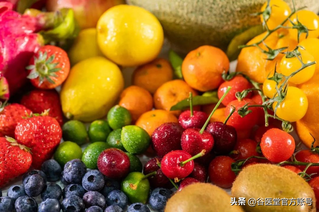 吃对水果能降糖？专家推荐这4种，升糖慢还超营养，糖友放心吃