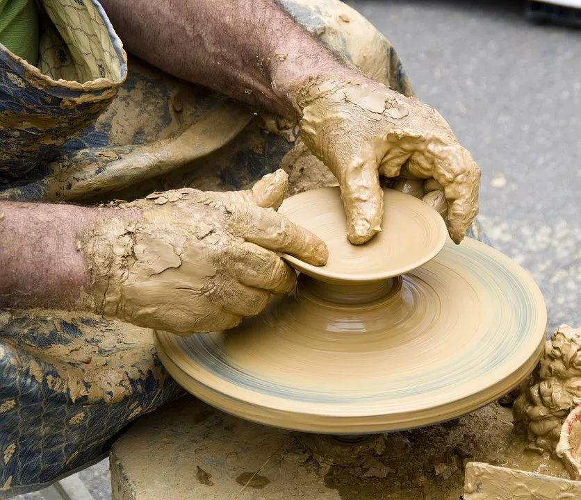泥巴、果皮都能赚钱？5个不起眼项目背后的1个亿商机