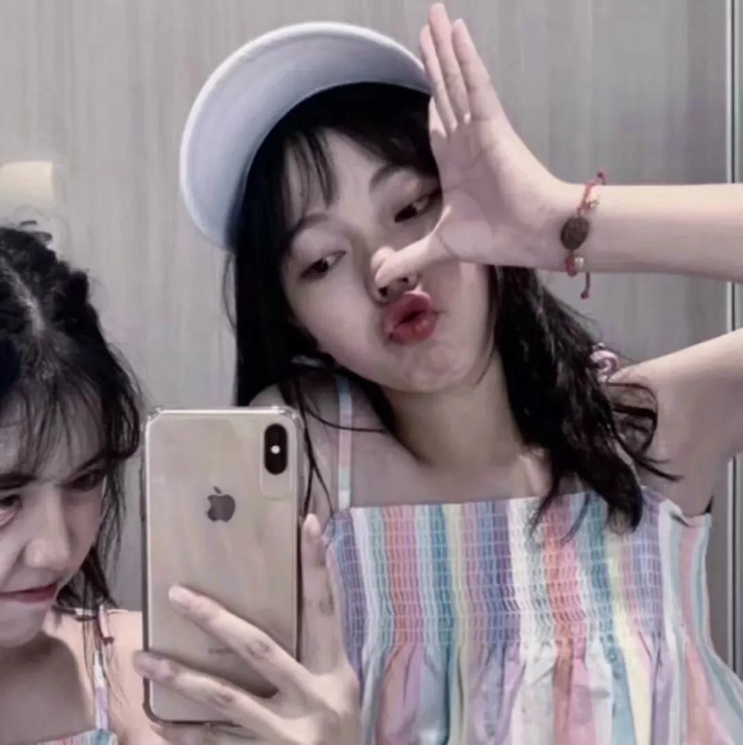 闺蜜头像 在夏天遇见