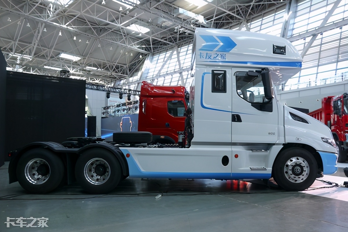 都是房车，T7L和T7C驾驶室长度却差了75cm，它俩到底有何不同？