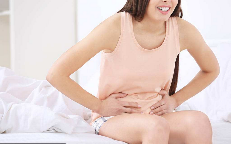 如果在怀孕期间出现肚子痛的情况，不同原因处理方法不同或需就医