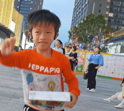 不漏音，才是真正的骨传导