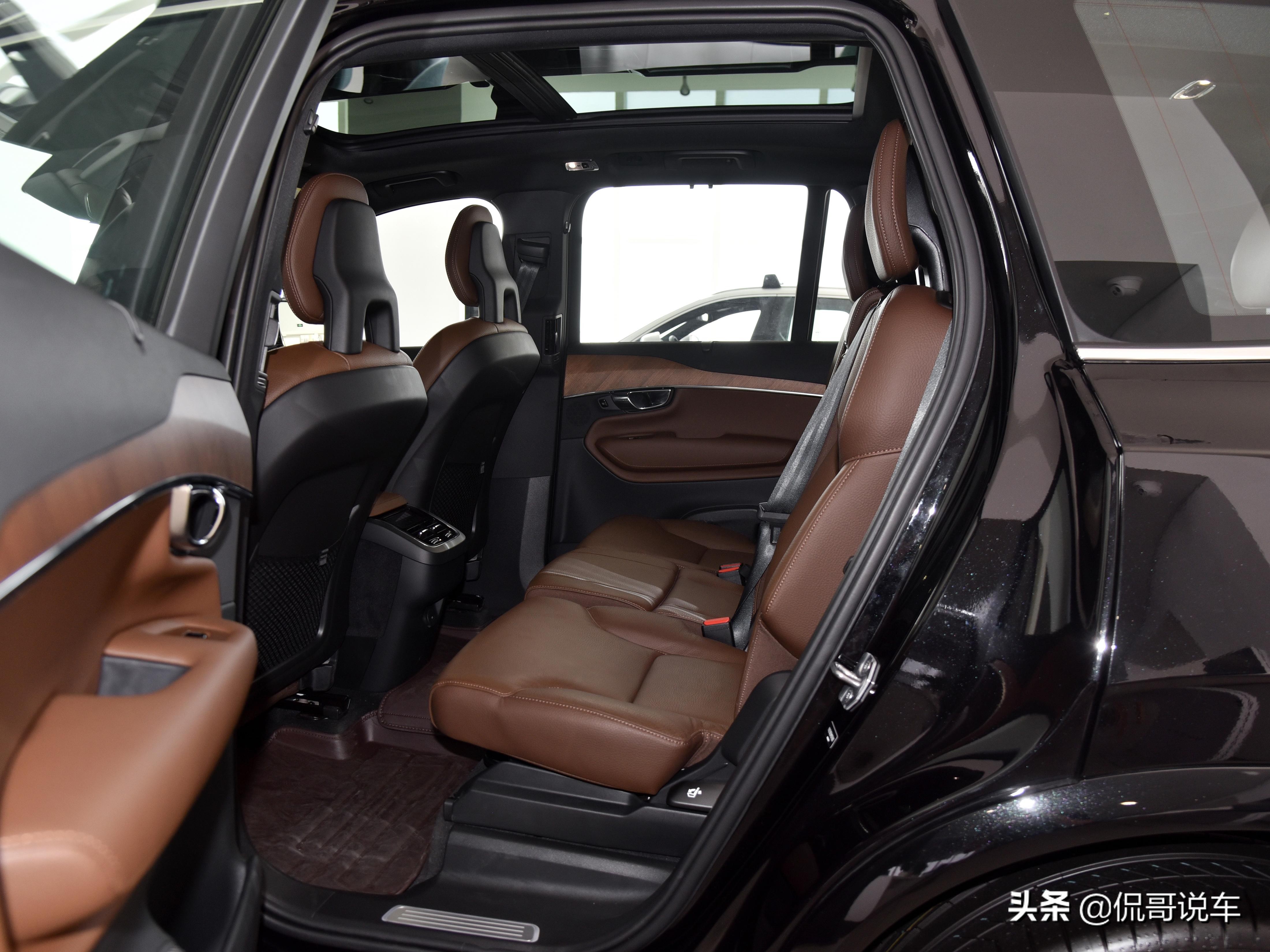 欧洲进口的中大型SUV，环保且安全，只需50万，实拍沃尔沃XC90